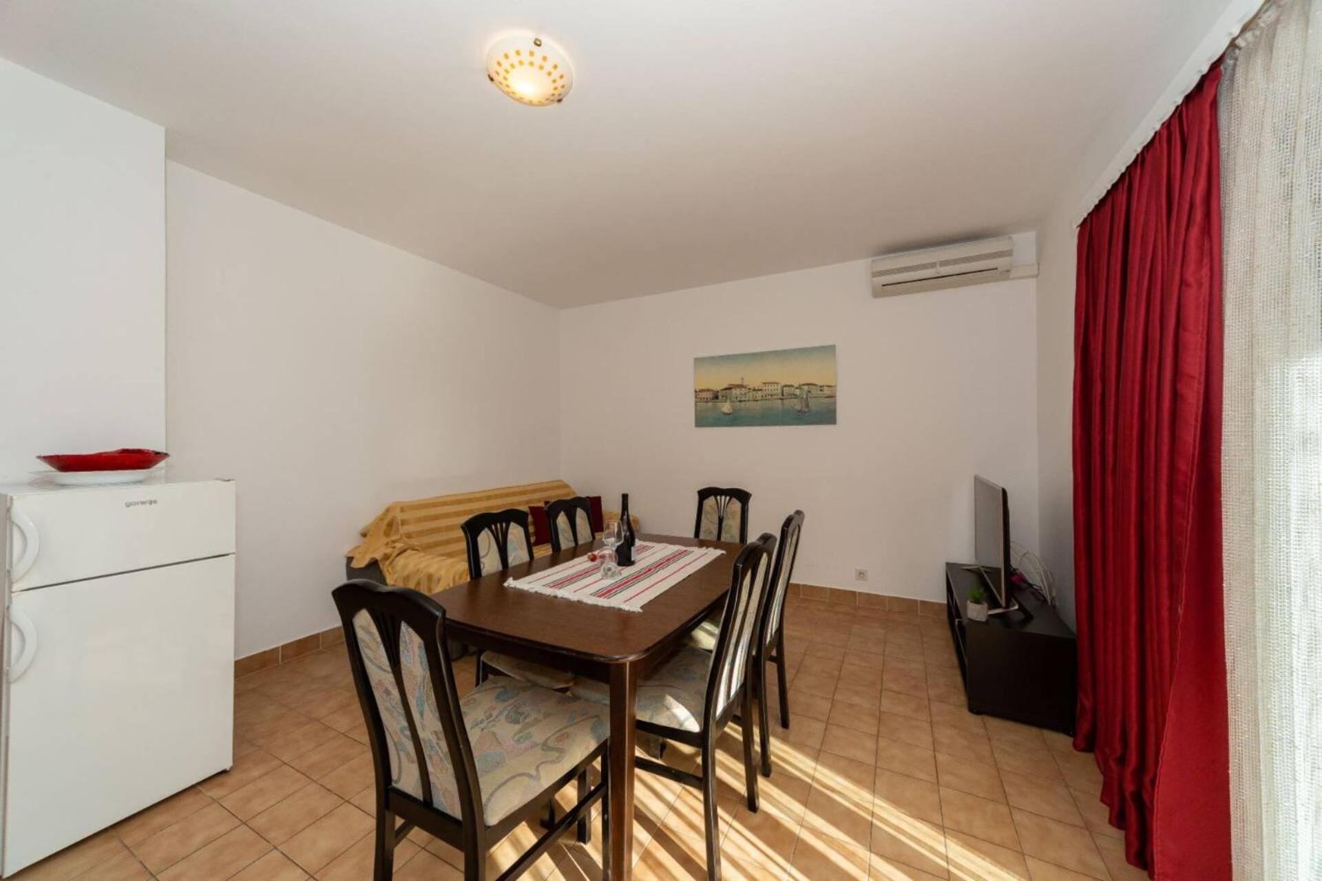 Three Bedroom Apartment In Biograd 비오그라드나모루 외부 사진