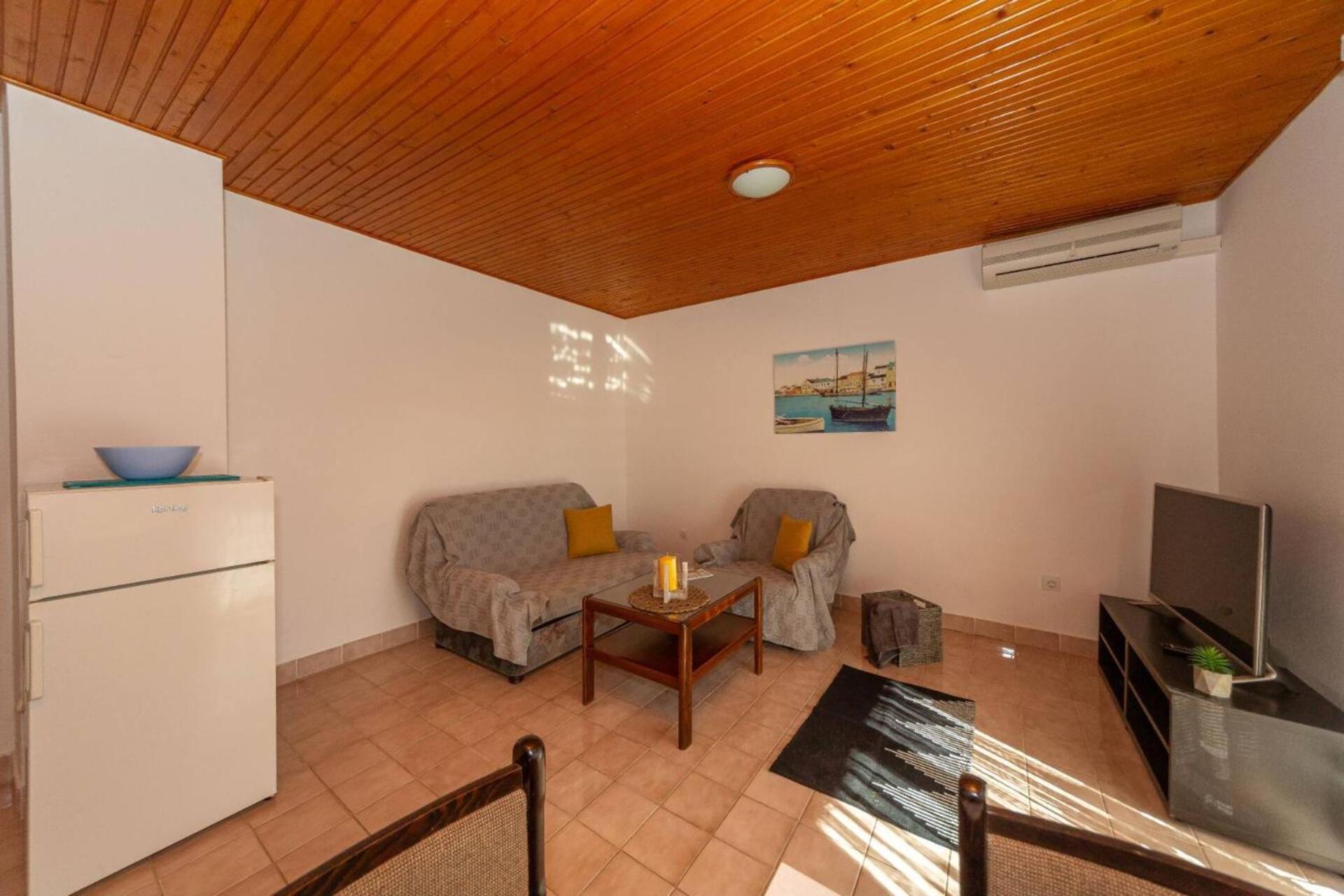 Three Bedroom Apartment In Biograd 비오그라드나모루 외부 사진
