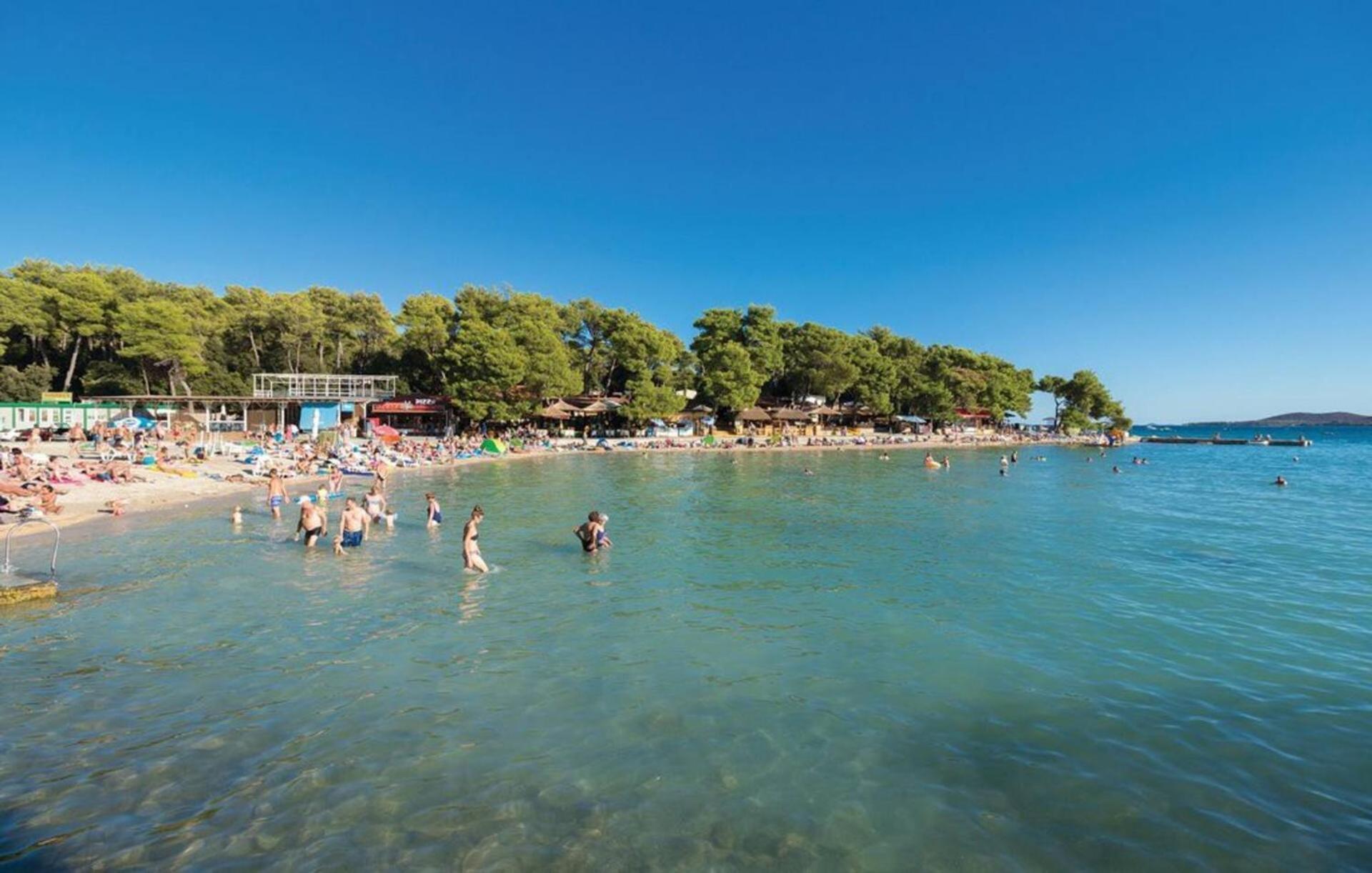 Three Bedroom Apartment In Biograd 비오그라드나모루 외부 사진