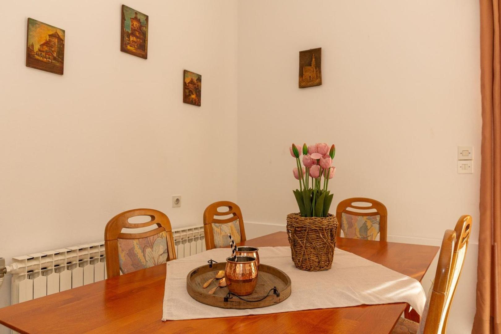 Three Bedroom Apartment In Biograd 비오그라드나모루 외부 사진
